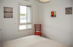 Appartements Amazing apartment in Saint Quay Portrieux with 2 Bedrooms and WiFi : photos des chambres