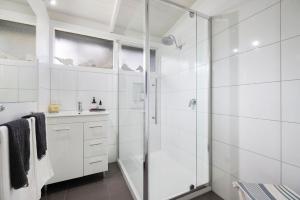 Amongst The Ti Trees Rye