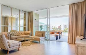 Gorgeous Apartment In Chipiona