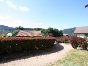 Maisons de vacances Gite Gerardmer, 2 pieces, 2 personnes - FR-1-589-56 : photos des chambres