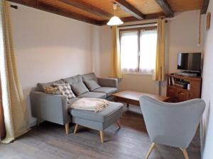 Maisons de vacances Gite Basse-sur-le-Rupt, 4 pieces, 6 personnes - FR-1-589-42 : photos des chambres