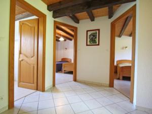 Maisons de vacances Gite Basse-sur-le-Rupt, 4 pieces, 6 personnes - FR-1-589-42 : photos des chambres