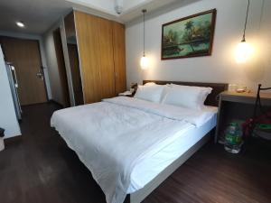 TemporaryHome -susan