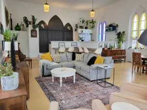 Tyneside Church House - Cayuga