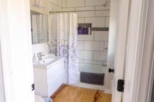 Garden Penthouse in RVA! 3 Bedroom, 3 Bath!