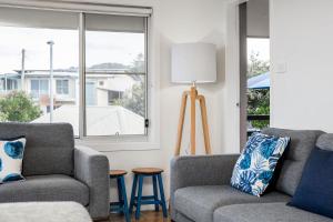 Absolute Beachfront Apartment 4T