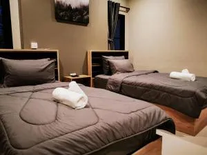 เขาค้อคริสตัลวิว,Khao kho Crystal View - Lom Kao