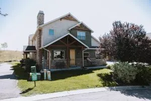 Mountain Getaway! - Eden