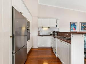 Unit 3 Kookaburra Lodge 8 Little Cove Road Little Cove