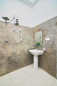 VILLA RAY WHITE Unawatuna