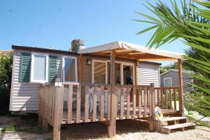 Campings Camping Clau Mar Jo : photos des chambres