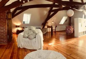 Maisons de vacances Superbe maison de caractere, de 1 a 9 couchages : photos des chambres