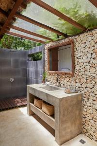 Phòng Đôi Loại Sang (Deluxe Double Room)