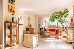Belle maison contemporaine avec piscine