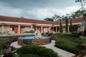 RedDoorz Plus Syariah at Hotel Indonesia Kajen - 北加浪岸