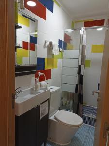 Standard Double Room with Shared Bathroom room in Martim Moniz 28 Guest House