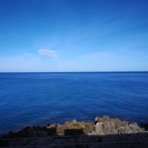 COASTAL Seaview Suite & CENTRAL BALCONY Street View Studio