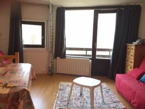 Appartements Appartement Risoul, 1 piece, 4 personnes - FR-1-330-543 : photos des chambres