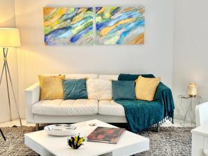 City Center Marbella Apartment - EaW Homes
