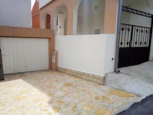 Apartment in Tribunj with terrace, air conditioning, WiFi 5038-4