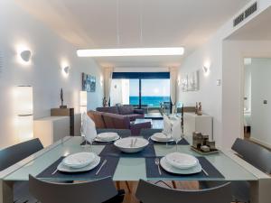 2226-Luxury sea view apartment