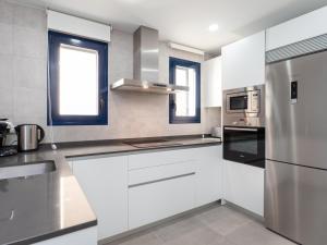 2226-Luxury sea view apartment