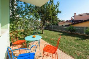 ANDREA house with apartments