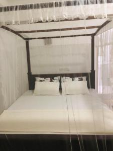 Amor Place Unawatuna