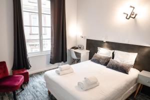 Hotels Hotel des Arts - Centre Cathedrale : photos des chambres