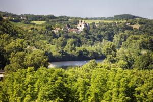 B&B / Chambres d'hotes Les Hauts de Saint Vincent B&B proche Sarlat : photos des chambres