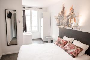 Hotels Hotel des Arts - Centre Cathedrale : photos des chambres