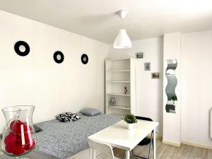Appartements Studio avec wifi a Le Perreux sur Marnec : photos des chambres