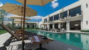 Casa en hermoso condominio, 10 personas! - Alcocer