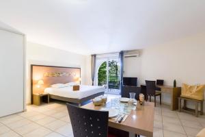 Appart'hotels Garden & City Aix En Provence - Rousset : Studio Supérieur