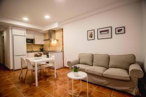 Apartamentos AL PASO DE TOLEDO, Puy du Fou a 10km