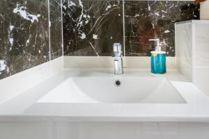 Appartements Ocean Blue, centre ville, proche plage : photos des chambres