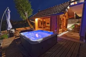 Holiday Spa House Kostanjevec - Ključić Brdo