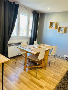 Appartements 3 chambres Situation ideale Aux portes de Lyon Tout confort : photos des chambres