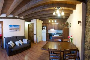 One-Bedroom Apartment room in La Era de Navarri - Bonansa