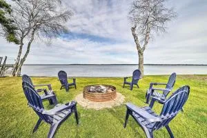 Houghton Lake Cottage with New Private Deck! - Gladwin