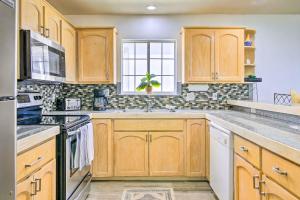 South Padre Island Getaway - Newly Renovated!