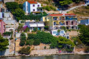 Apartments Lile by the sea, Čelina Zavode