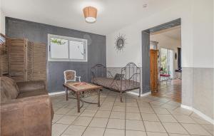 Maisons de vacances Gorgeous Home In Figari : photos des chambres