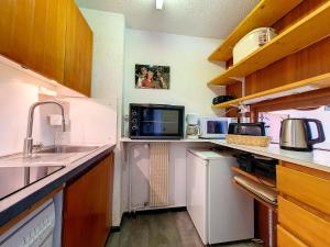 Appartement lumineux 2 P - Ski aux pieds - Balcon - 6 pers - Wifi - FR-1-344-1045