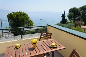 Beautiful seaside studio with amazing view