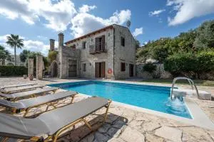 Teachers Cottage - Agia Triada