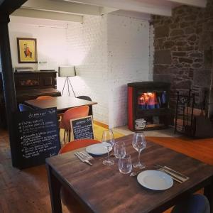 Maisons d'hotes LE MOULIN DU COUFFON : photos des chambres