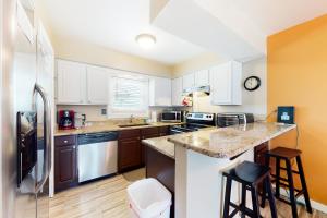 Fort Morgan Townhomes E1