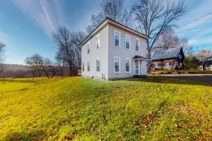 The Hebron House - Upper Shirley Corner