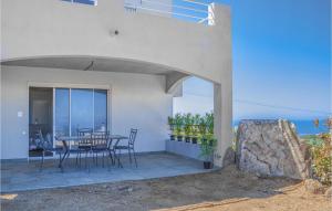 Stunning Apartment In Coti Chiavari